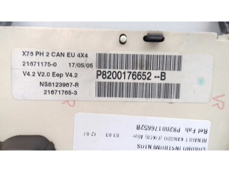 Recambio de cuadro instrumentos para renault kangoo (f/kc0) alize referencia OEM IAM P8200176652B 216717653 SAGEM