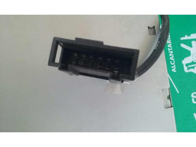 Recambio de sistema audio / radio cd para volkswagen new beetle cabriolet (1y7) 2.0 referencia OEM IAM 1J0035110 CARGADOR CD 6 D