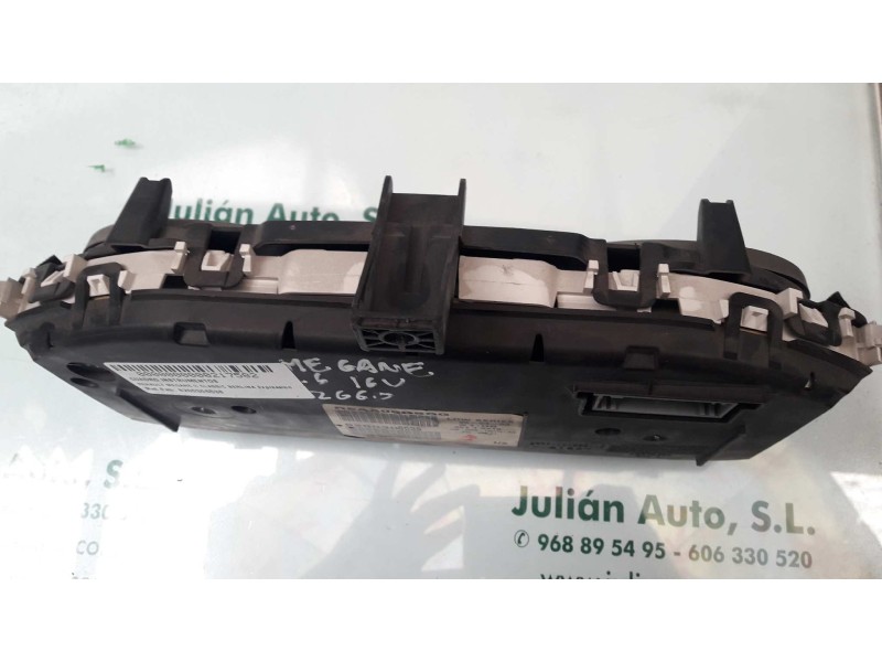 Recambio de cuadro instrumentos para renault megane ii classic berlina expression referencia OEM IAM 8200306538  VISTEON