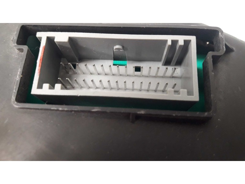 Recambio de cuadro instrumentos para renault megane ii classic berlina expression referencia OEM IAM 8200306538  VISTEON