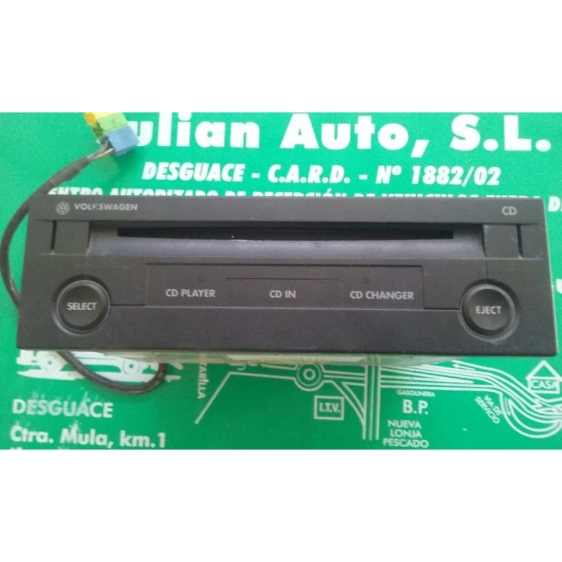 Recambio de sistema audio / radio cd para volkswagen golf iv berlina (1j1) básico referencia OEM IAM  CARGADOR CD 