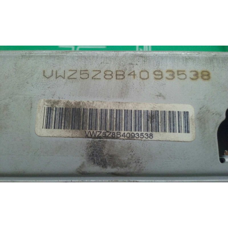 Recambio de sistema audio / radio cd para volkswagen golf iv berlina (1j1) básico referencia OEM IAM  CARGADOR CD 