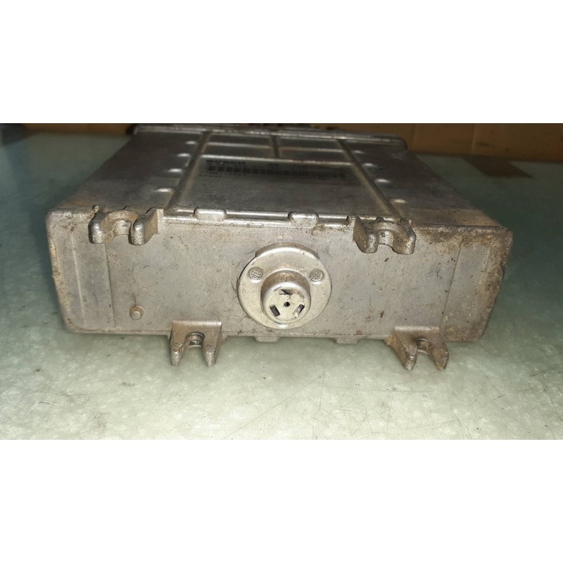Recambio de centralita motor uce para renault megane i scenic (ja0) 1.9 d kaleido referencia OEM IAM 0281010077 7700114644 BOSCH