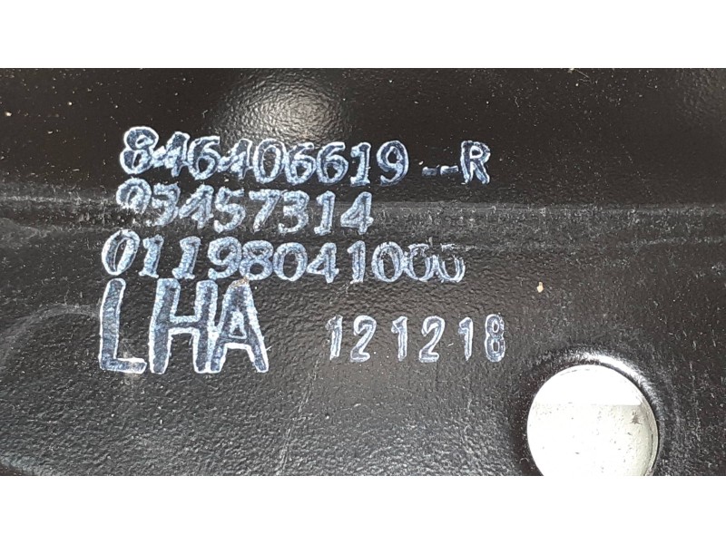 Recambio de maneta interior trasera derecha para renault trafic furgón l1h1 2,7t referencia OEM IAM 846406619   Recambio de maneta interior trasera derecha para renault trafic furgón l1h1 2,7t referencia OEM IAM 846406619