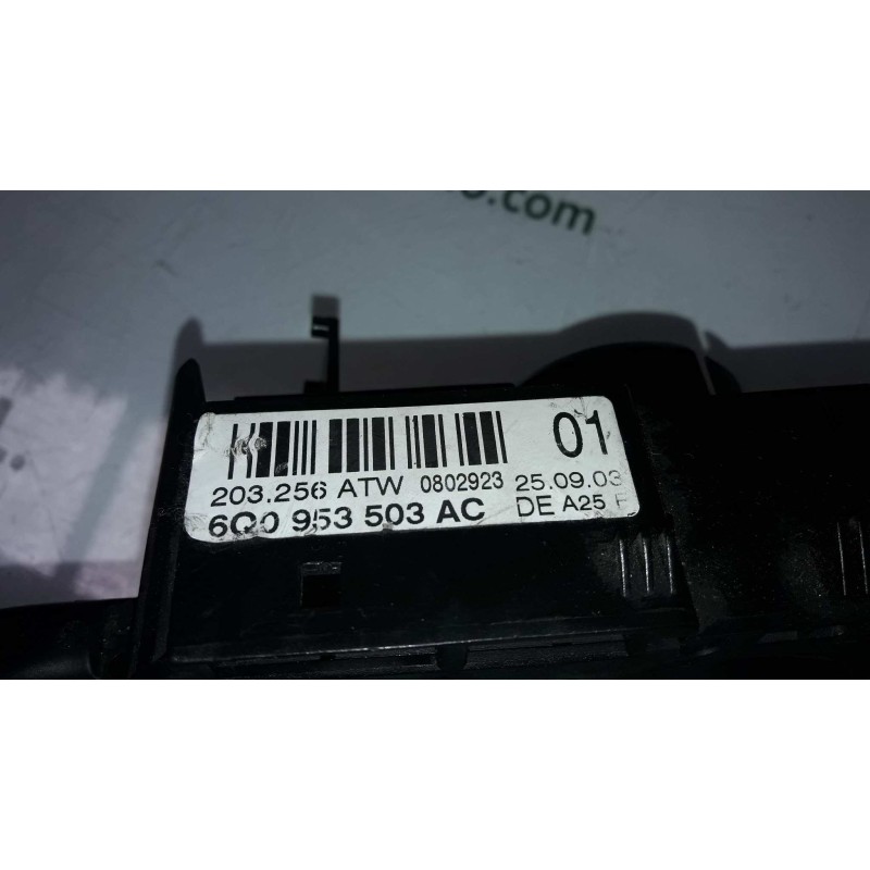 Recambio de mando luces para seat cordoba berlina (6l2) stella referencia OEM IAM 6Q0953503AC 203256ATW 0802923