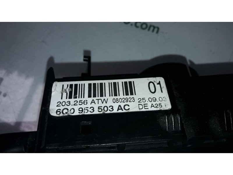 Recambio de mando luces para seat cordoba berlina (6l2) stella referencia OEM IAM 6Q0953503AC 203256ATW 0802923