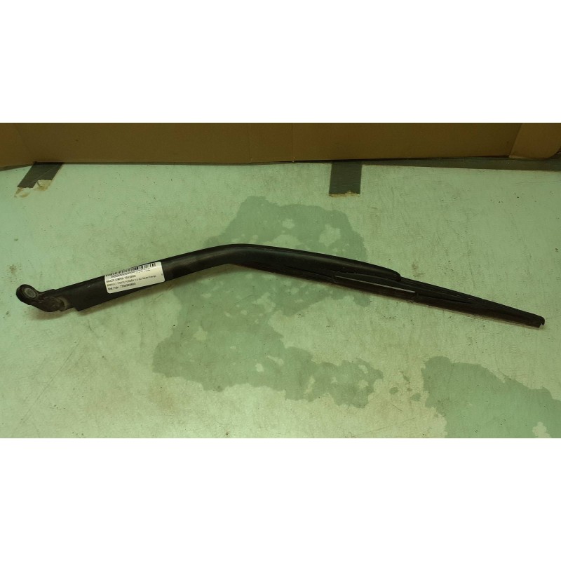 Recambio de brazo limpia trasero para renault trafic furgón l1h1 2,7t referencia OEM IAM 7700303803  