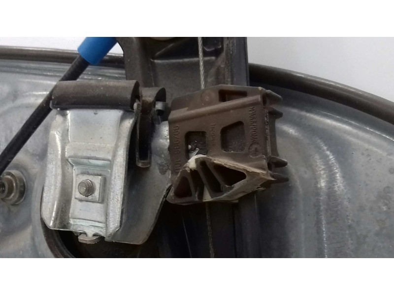 Recambio de elevalunas delantero derecho para seat cordoba berlina (6l2) fresh referencia OEM IAM 6L4837752DJ  ELECTRICO