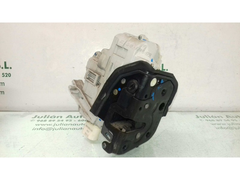 Recambio de cerradura puerta trasera derecha para seat exeo berlina (3r2) style referencia OEM IAM 8E0839016AA 4+3 PINES BLANCO