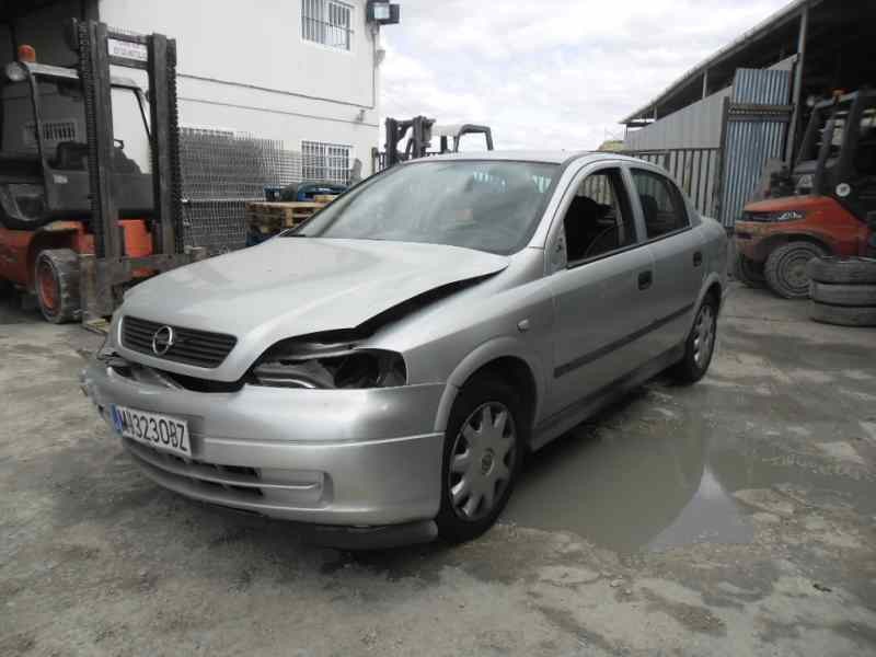 opel astra g berlina del año 1999