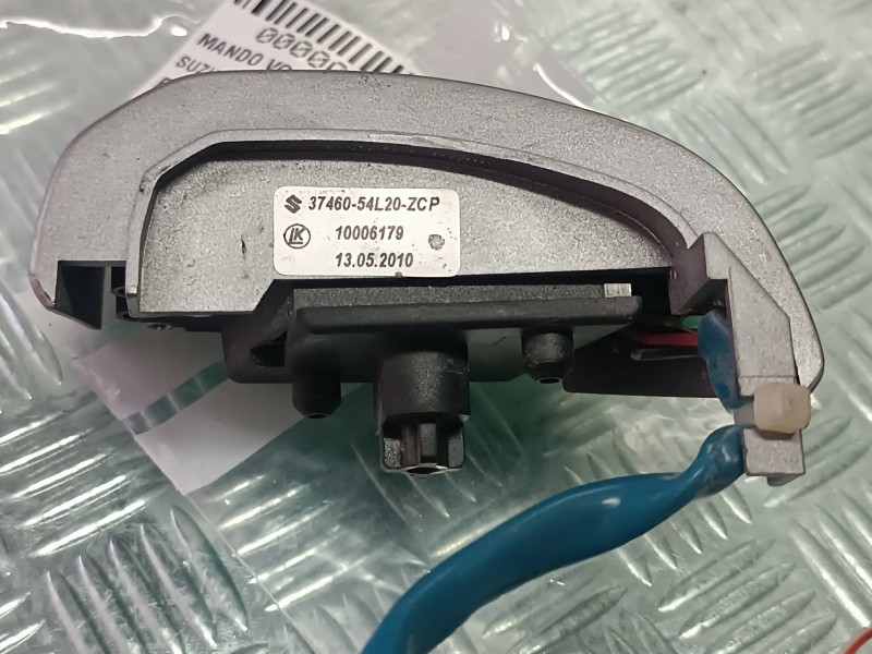 Recambio de mando volante para suzuki sx4 rw (ey) gl referencia OEM IAM 3746054L20ZCP  10006179