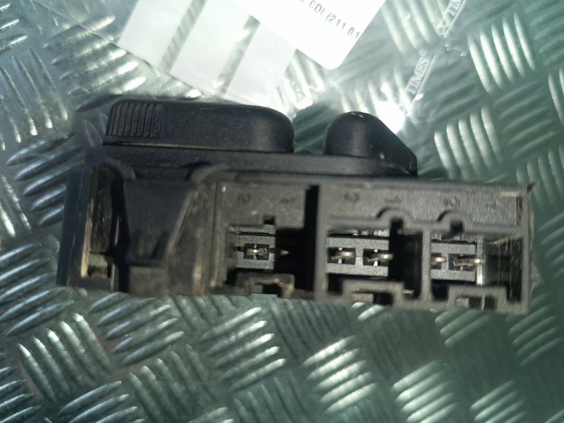 Recambio de centralita asientos para mercedes-benz clase e (w211) berlina e 270 cdi (211.016) referencia OEM IAM 2108213851 0346