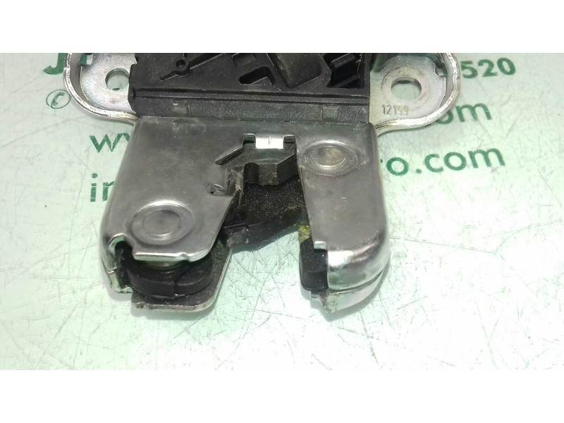 Recambio de cerradura maletero / porton para seat exeo berlina (3r2) style referencia OEM IAM 4F5827505D 3 PINES 