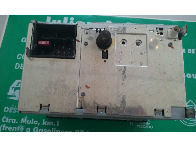 Recambio de sistema audio / radio cd para volkswagen polo (9n3) advance referencia OEM IAM 6Q0035152A RCD200 MP3 BLAUPUNKT