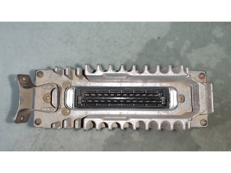 Recambio de centralita motor uce para mercedes-benz clase c (w201) berlina e 190 (201.024) referencia OEM IAM 0280800220 0065450