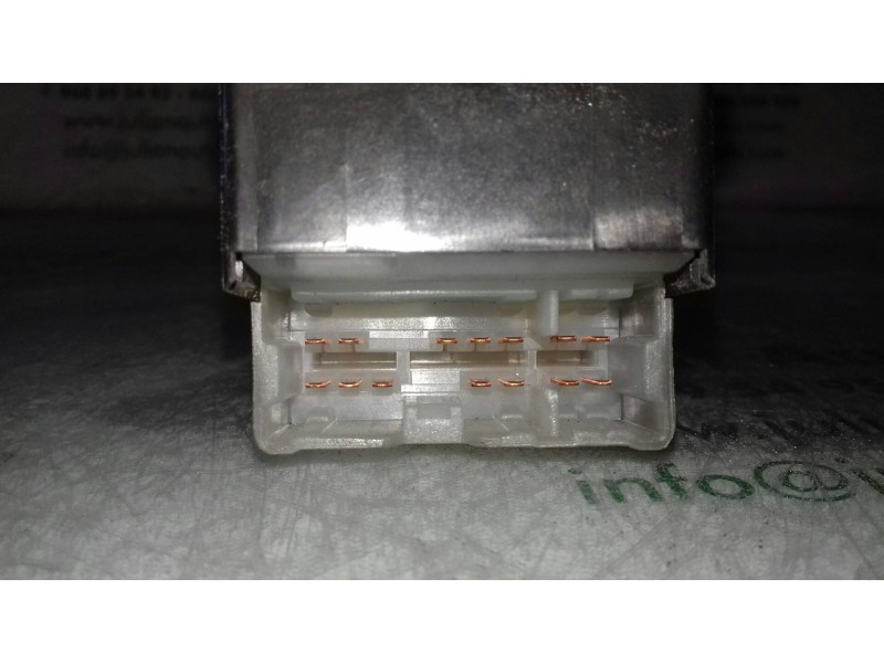 Recambio de mando elevalunas delantero izquierdo para nissan almera (n16/e) ambience referencia OEM IAM    Recambio de mando elevalunas delantero izquierdo para nissan almera (n16/e) ambience referencia OEM IAM