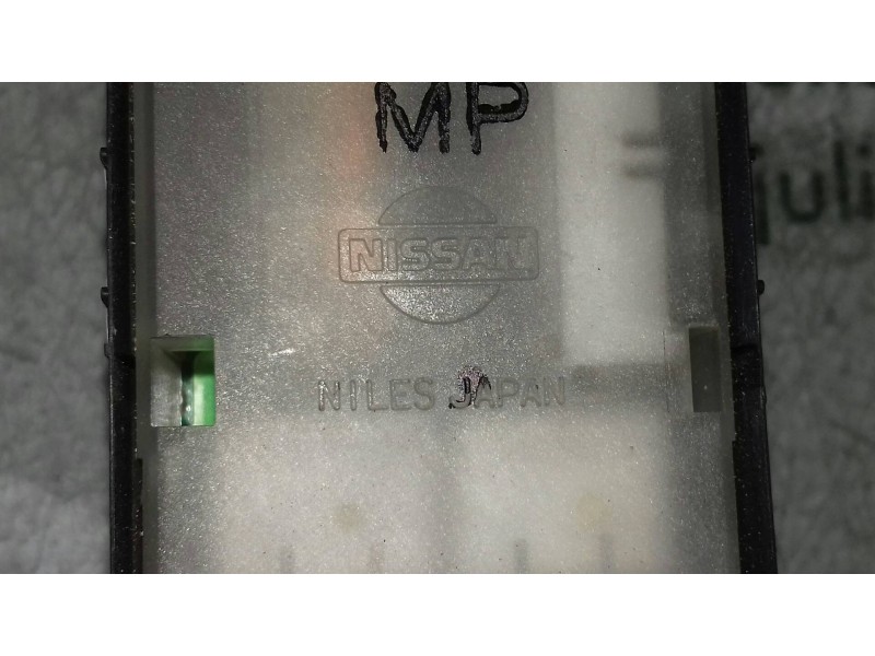 Recambio de mando elevalunas delantero izquierdo para nissan almera (n16/e) ambience referencia OEM IAM    Recambio de mando elevalunas delantero izquierdo para nissan almera (n16/e) ambience referencia OEM IAM