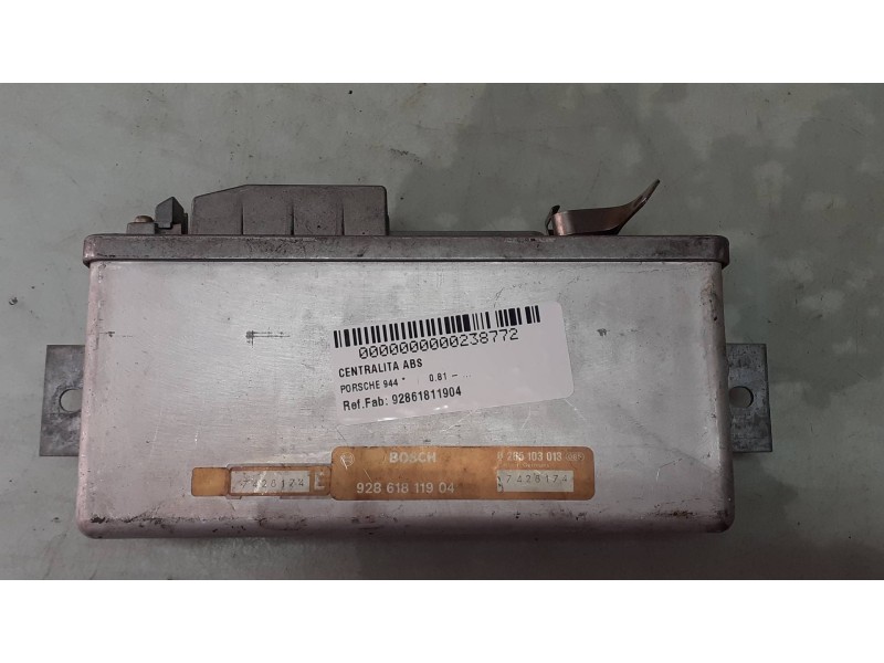 Recambio de centralita abs para porsche 944 referencia OEM IAM 92861811904 7428174 0265103013