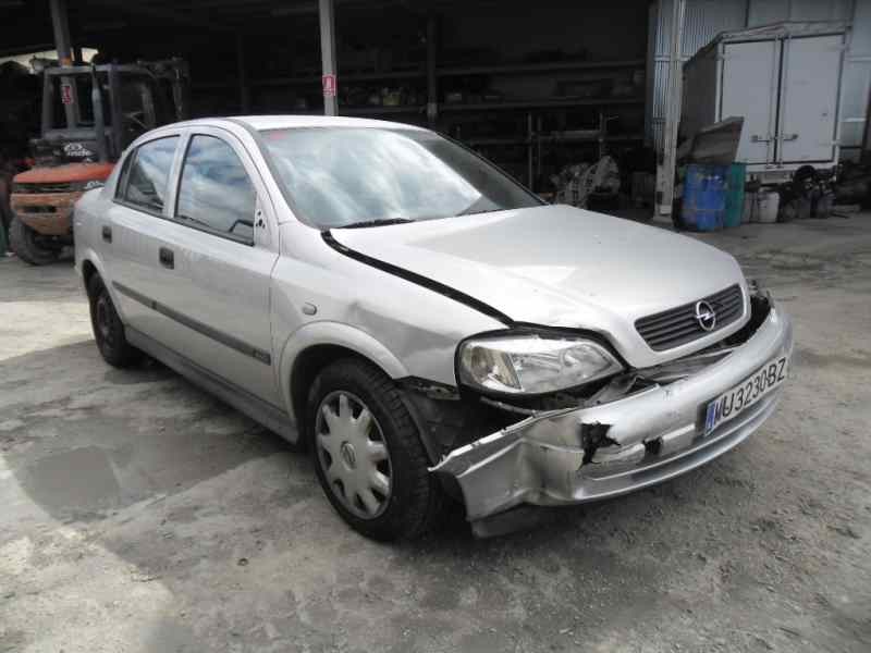 opel astra g berlina del año 1999