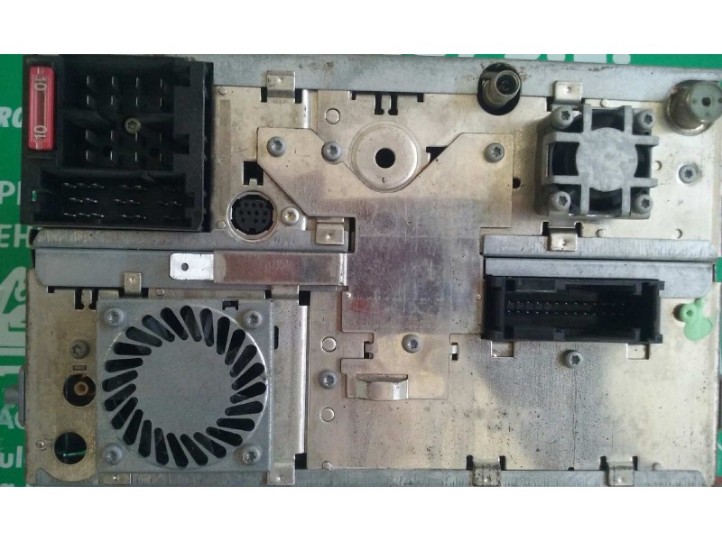 Recambio de sistema audio / radio cd para audi allroad quattro (4b5) 2.5 tdi (132kw) referencia OEM IAM 4B0035192H RADIO NAVIGAT