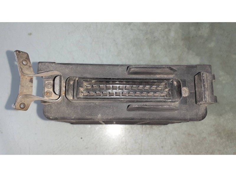 Recambio de centralita motor uce para mercedes-benz clase c (w201) berlina referencia OEM IAM 0025453632 0280800100 