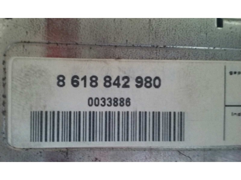 Recambio de sistema audio / radio cd para audi allroad quattro (4b5) 2.5 tdi (132kw) referencia OEM IAM 4B0035192H RADIO NAVIGAT