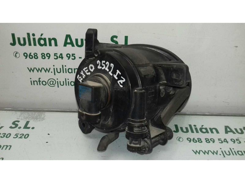 Recambio de faro antiniebla izquierdo para seat exeo berlina (3r2) style referencia OEM IAM 27164902  