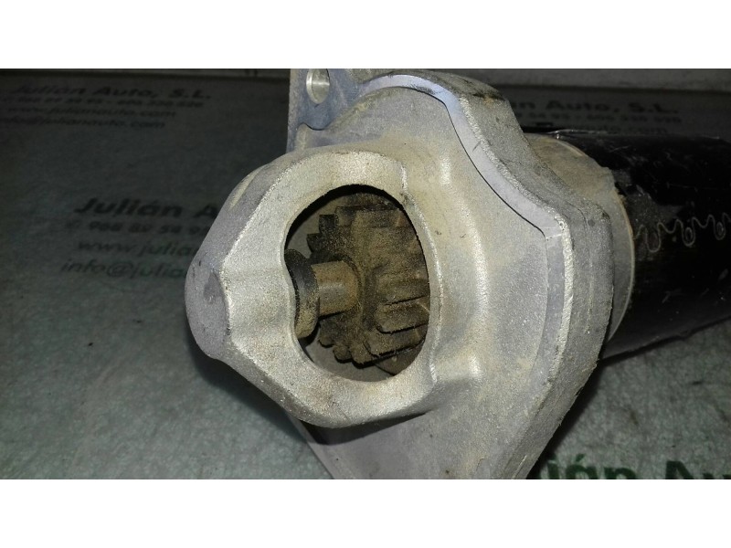 Recambio de motor arranque para peugeot 208 allure referencia OEM IAM 9674077280 ESM18E8 VALEO