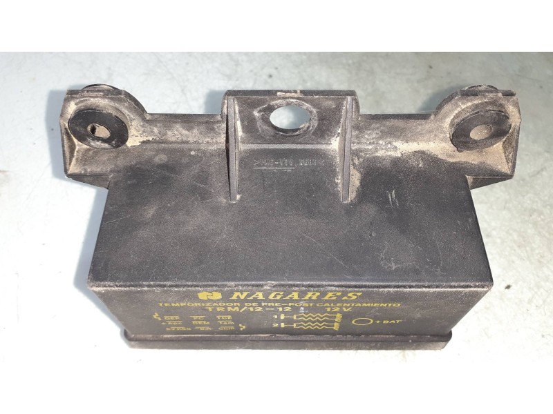 Recambio de caja precalentamiento para renault clio i phase iii 1.9 d rn referencia OEM IAM TRM1212  