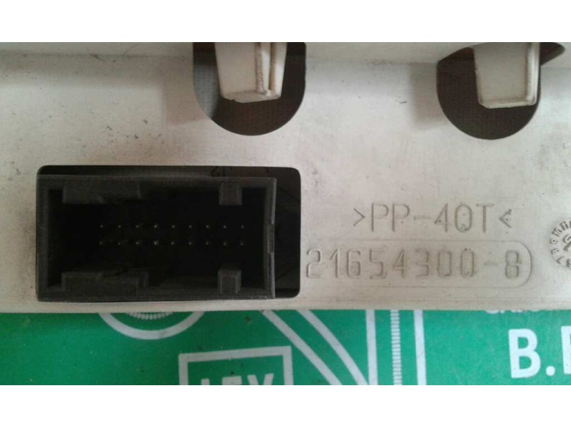 Recambio de pantalla multifuncion para citroen xsara berlina 2.0 hdi 66kw premier referencia OEM IAM 9647409677  SAGEM