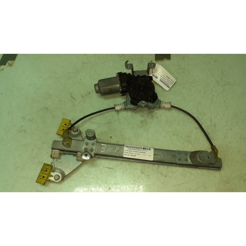 Recambio de elevalunas trasero izquierdo para nissan qashqai (j10) acenta referencia OEM IAM 402053A ARVINMERITOR ELECTRICO