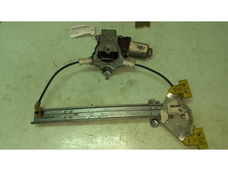 Recambio de elevalunas trasero izquierdo para nissan qashqai (j10) acenta referencia OEM IAM 402053A ARVINMERITOR ELECTRICO