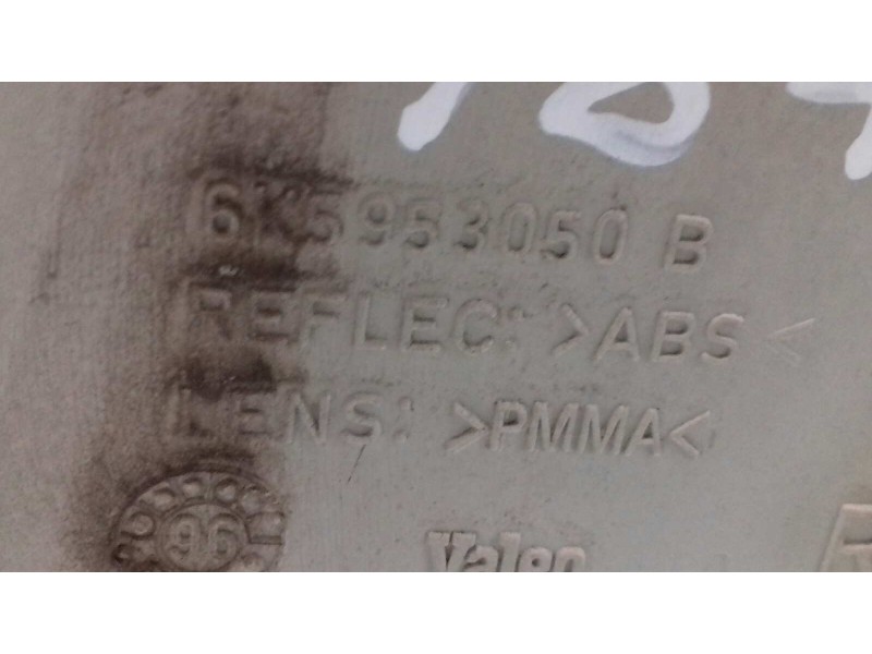 Recambio de piloto delantero derecho para seat ibiza (6k) básico referencia OEM IAM 6K5953050B 2 PINES VALEO