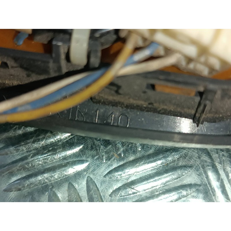 Recambio de interruptor para toyota yaris (ncp1/nlp1/scp1) 1.3 expo referencia OEM IAM  CONECTOR 3 PINES VELOCIMETRO