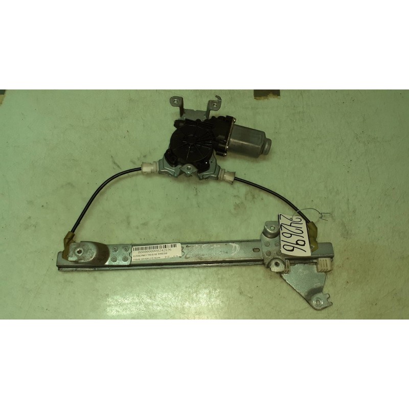 Recambio de elevalunas trasero derecho para nissan qashqai (j10) acenta referencia OEM IAM 402052A ARVINMERITOR ELECTRICO