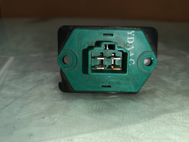 Recambio de resistencia calefaccion para hyundai trajet (fo) 2.0 gls referencia OEM IAM   CONECTOR 4 PINES