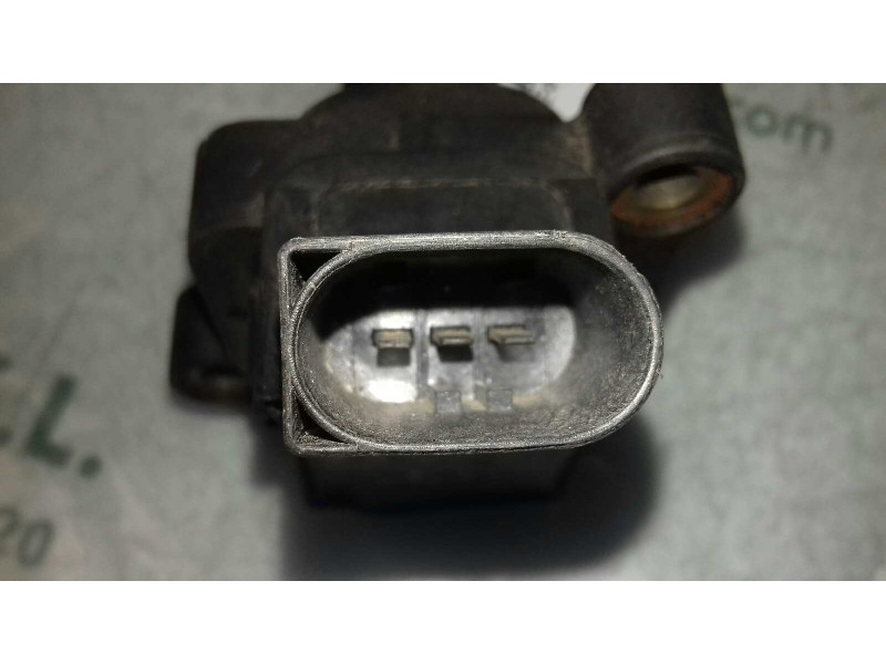 Recambio de bobina encendido para mercedes-benz clase c (w204) berlina c 200 kompressor (204.041) referencia OEM IAM A0001502580