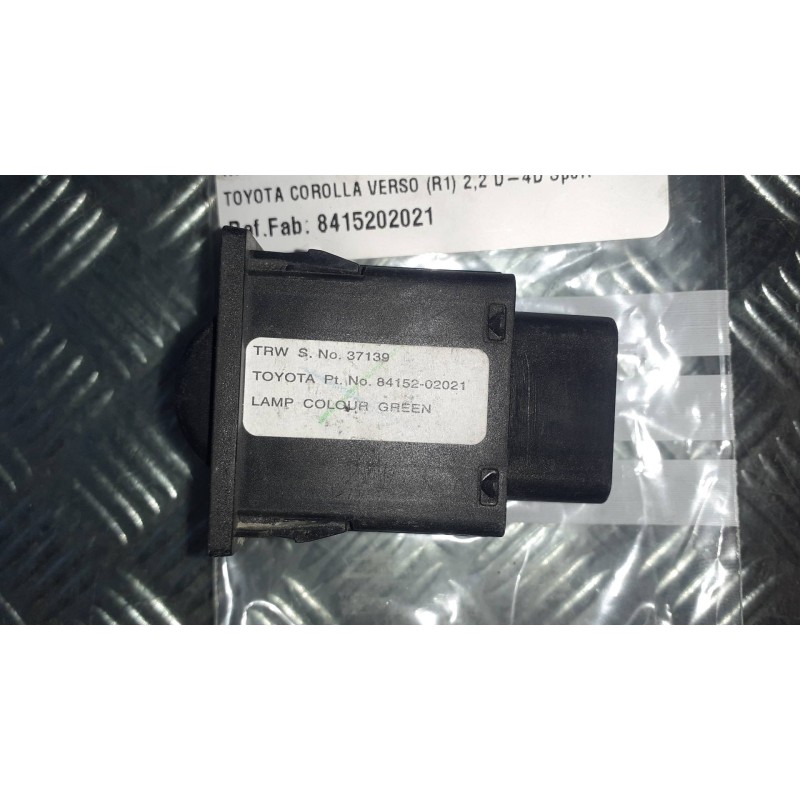 Recambio de interruptor para toyota corolla verso (r1) 2,2 d-4d sport referencia OEM IAM 8415202021 CONECTOR 5 PINES ALTURA FARO