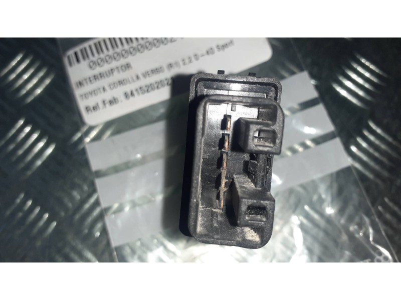 Recambio de interruptor para toyota corolla verso (r1) 2,2 d-4d sport referencia OEM IAM 8415202021 CONECTOR 5 PINES ALTURA FARO