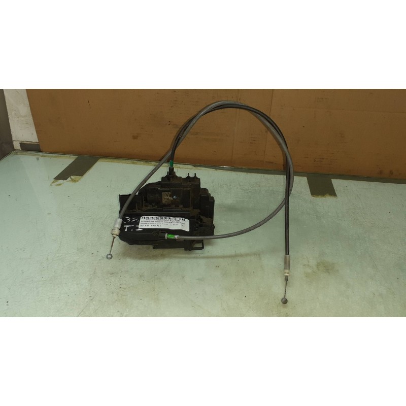 Recambio de cerradura puerta trasera izquierda para nissan qashqai (j10) acenta referencia OEM IAM P32LRLC  