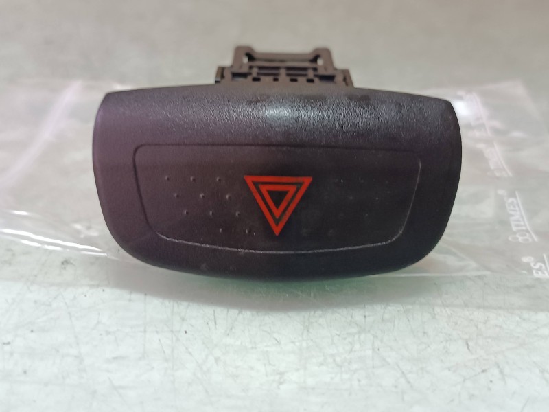 Recambio de warning para nissan primera berlina (p12) acenta referencia OEM IAM 06016 NILES CONECTOR 8 PINES