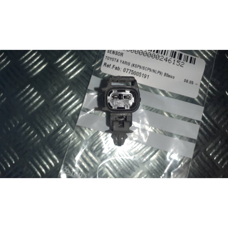 Recambio de sensor para toyota yaris (ksp9/scp9/nlp9) básico referencia OEM IAM 0775005191 CONECTOR 2 PINES TEMPERATURA