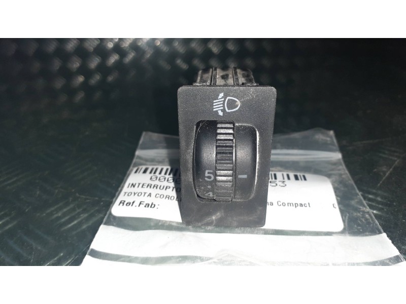 Recambio de interruptor para toyota corolla (e12) 1.4 d-4d luna compact referencia OEM IAM  CONECTOR 5 PINES ALTURA FAROS