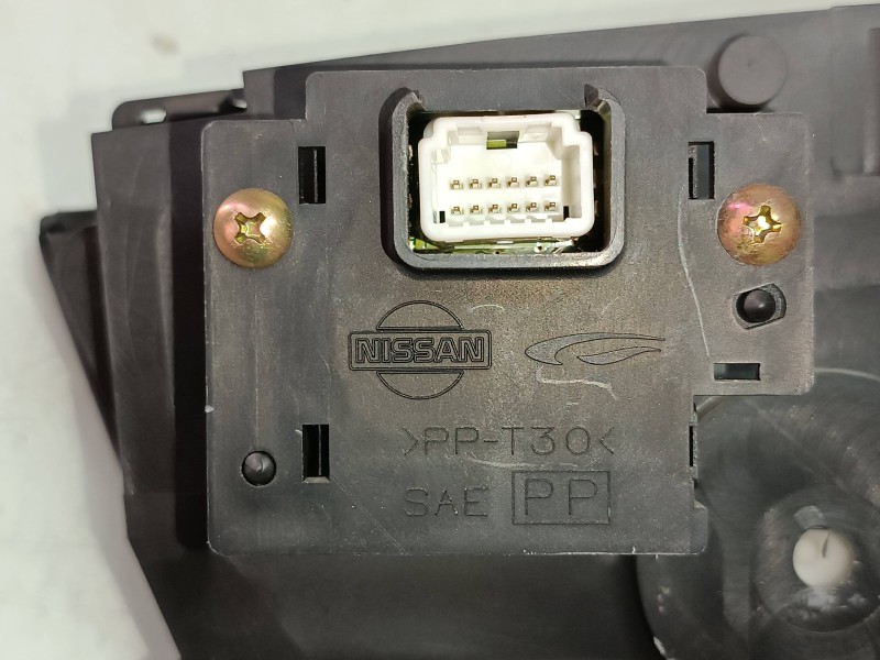 Recambio de cuadro instrumentos para nissan primera berlina (p12) acenta referencia OEM IAM BV014 3Y11547 