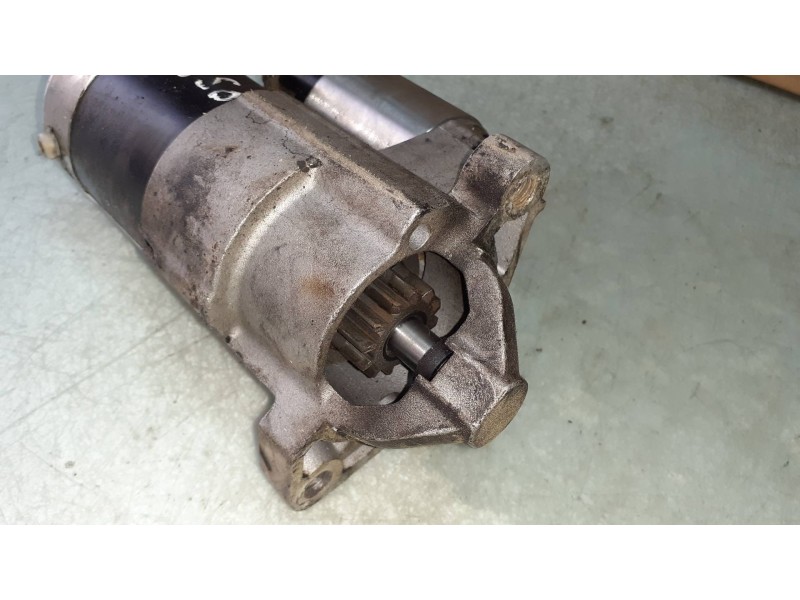 Recambio de motor arranque para renault kangoo (f/kc0) rt klima referencia OEM IAM M0T86181 570538123130 MITSUBISHI