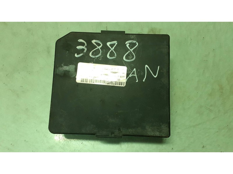 Recambio de caja reles / fusibles para nissan qashqai (j10) acenta referencia OEM IAM 284B7JD000 8150012639 519228035