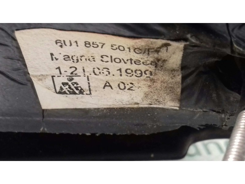 Recambio de retrovisor izquierdo para skoda felicia berlina ( 791) glx referencia OEM IAM 6U1857501C  MANUAL