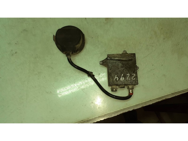 Recambio de centralita faros xenon para bmw serie 7 (e38) 730d automático referencia OEM IAM 5DV00776001  HELLA