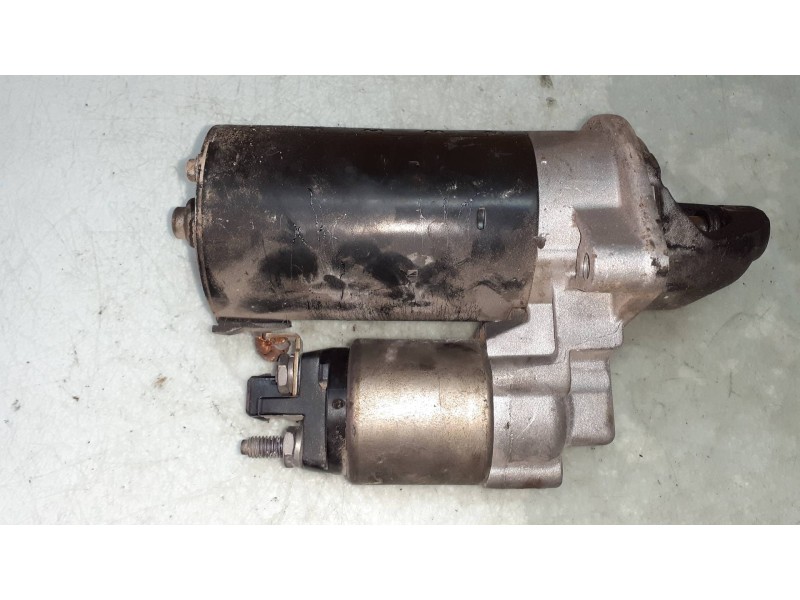 Recambio de motor arranque para bmw serie 3 berlina (e90) 320i referencia OEM IAM A7148 12417589353 BOSCH