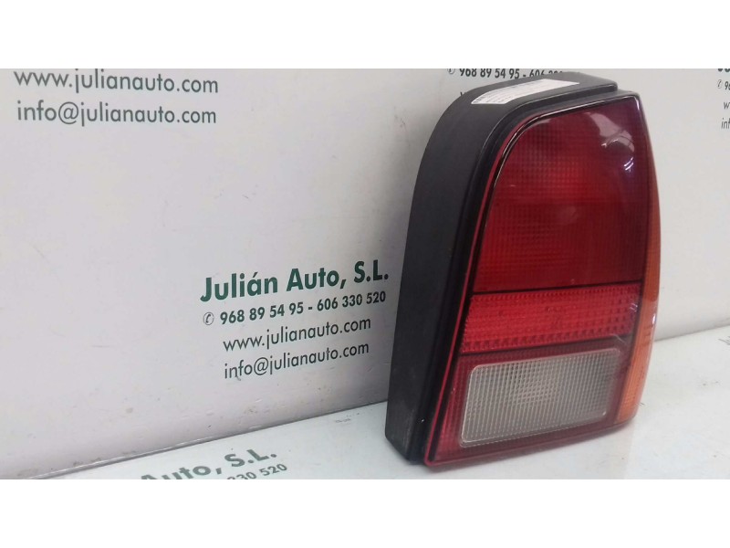 Recambio de piloto trasero derecho para volkswagen polo berlina (6n1) básico referencia OEM IAM 6N0945096  HELLA